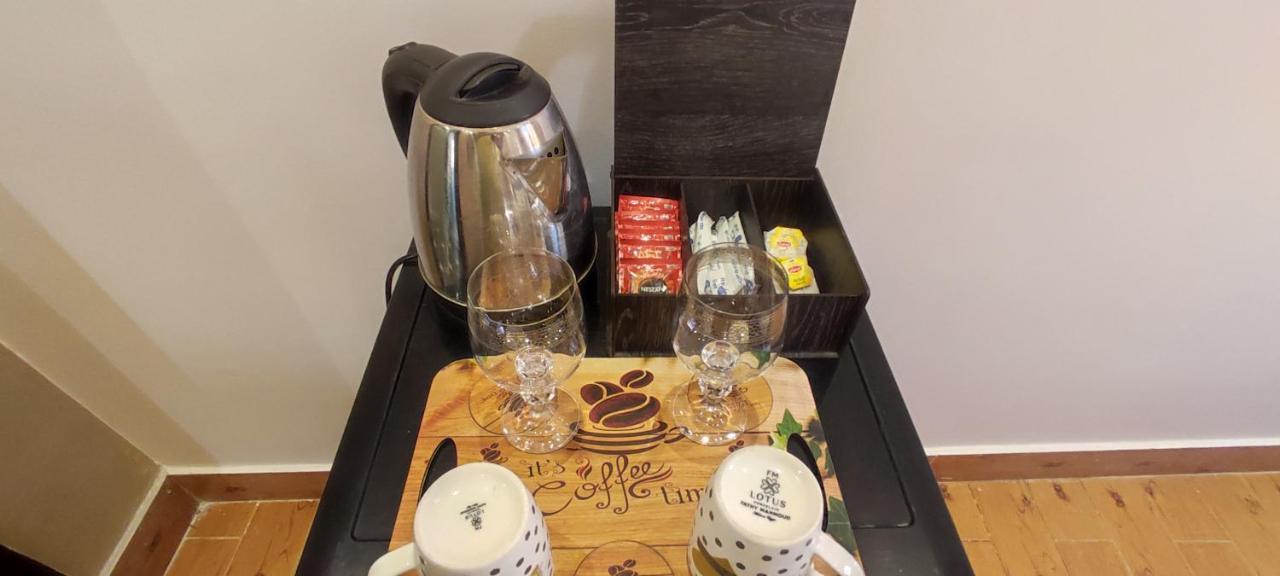 Hotel Pyramids Kingdom Kafret el-Gabal Esterno foto