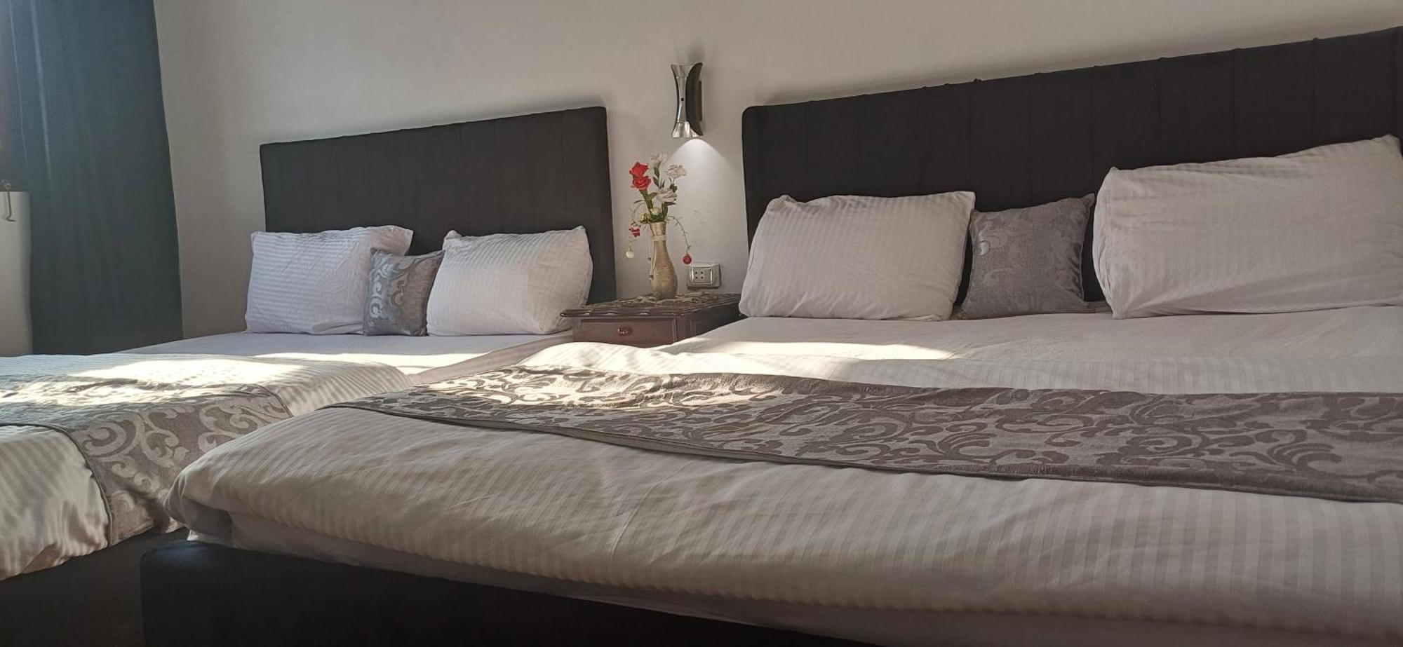Hotel Pyramids Kingdom Kafret el-Gabal Esterno foto
